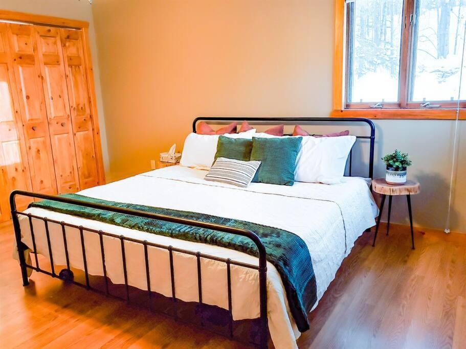 Seeley Fall Getaway Resort-3 King Suites, Dog-Friendly מראה חיצוני תמונה